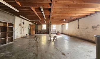 912 Janet St, Albertville, AL 35951