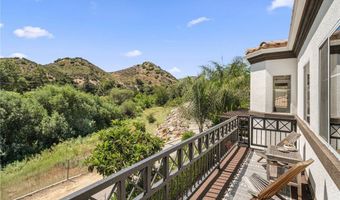 2305 Waring, Agoura Hills, CA 91301