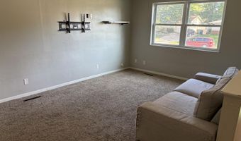 3810 Ontario St, Ames, IA 50014