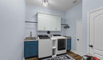 317 Holiday Dr S, Abbeville, AL 36310