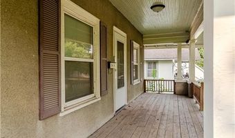 905 Parallel St, Atchison, KS 66002
