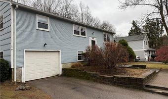 101 Himes St, North Kingstown, RI 02852