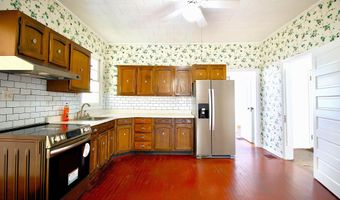 5557 Flat Mountain Rd, Alderson, WV 24910