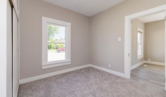 1707 W 8th St, Anderson, IN 46016