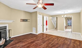 203 Colonial Townes Court Ct, Cary, NC 27511