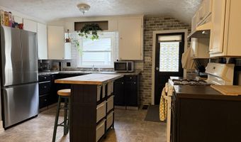 120 Bent Oak Ave, Adrian, MI 49221