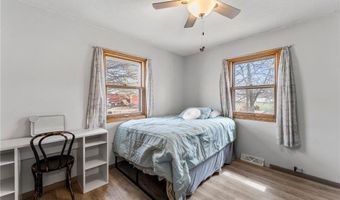 365 Spruce St E, Annandale, MN 55302
