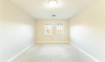 683 Metacom Ave 79, Bristol, RI 02809