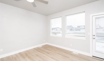 713 NE Oak Ridge Dr, Ankeny, IA 50021