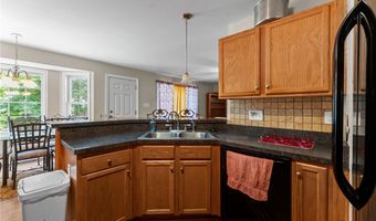 112 Central Pkwy, Aylett, VA 23009