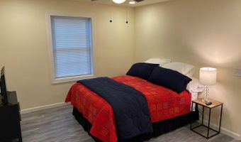 420 Hancock St, Bangor, ME 04401