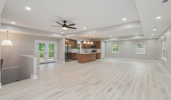 826 Long Mill Rd, Athens, TN 37303