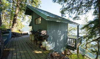 19088 E Scenic Bay Dr, Bayview, ID 83803