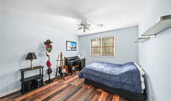 350 Aspen Ct, Aurora, OH 44202