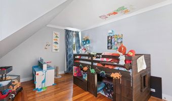 88 Lincoln Ave, East Providence, RI 02915