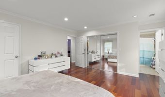 279 Nathan Ct, Aberdeen Twp., NJ 07721