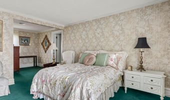 2730 W CHEW St, Allentown, PA 18104