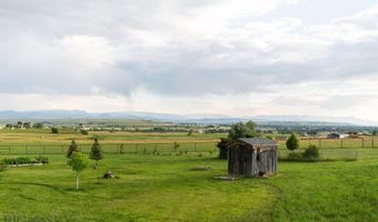 46 Rapelje Rd, Big Timber, MT 59011