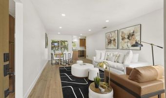 1744 Round Tree Dr, Oceanside, CA 92056