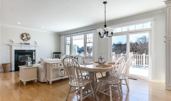 56 Marine Dr, Narragansett, RI 02882