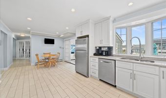 84 Lebrun Ave, Amityville, NY 11701