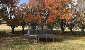 1705 Tyler Ave, Aurora, MO 65605