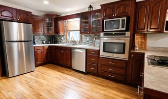 180 Lake Ridge Rd, Adams, KY 41201