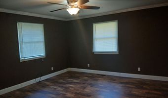 607 Terrace Dr, Aurora, MO 65605