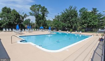 4600 DUKE St 723, Alexandria, VA 22304