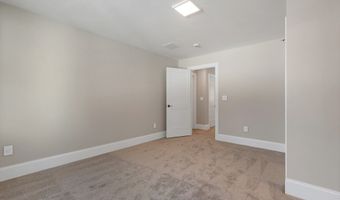 131 County Rd, Amherst, NH 03031