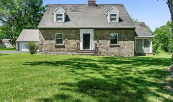 121 Maltbie Dr, Amsterdam, NY 12010