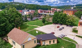 2 Howard St, Augusta, ME 04330