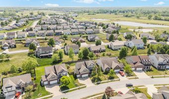 3033 Tuscarora Ln, Indianapolis, IN 46217