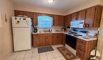 1640 JUNO Trl 205B, Astor, FL 32102