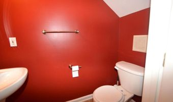 21081 PICKERELWEED Ter, Ashburn, VA 20147