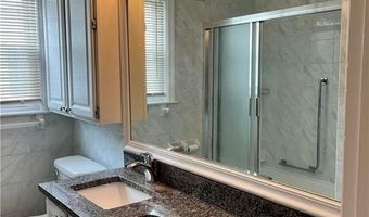 74 Leslie St, Cranston, RI 02910