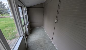 322 W 8th St, Bicknell, IN 47512