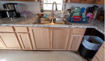 10450 County Road 1490 Rd, Ada, OK 74820