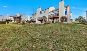 1738 Highview Circle Ct, Ballwin, MO 63021