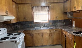 1701 CLARK St, Bastrop, LA 71220