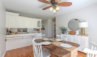 224 Willow Dr, Adamsville, TN 38310