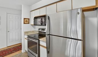 1673 Weatherstone Dr, Ann Arbor, MI 48108