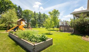 3021 Pinewood Ln NE, Alexandria, MN 56308