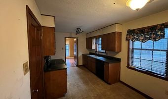 222 Pine Ln, Batesville, MS 38606