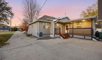 205 NE 9th St, Ankeny, IA 50021