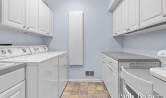 5429 Grand Valley Ct NE, Ada, MI 49301