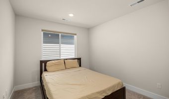 12440 SW DOUBLETOP Dr, Beaverton, OR 97007
