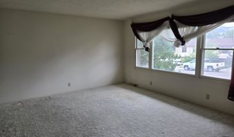 3521 Navarre Rd, Casper, WY 82604