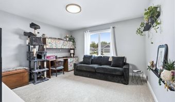 1603 Hickory Holw, Auburn, IN 46706