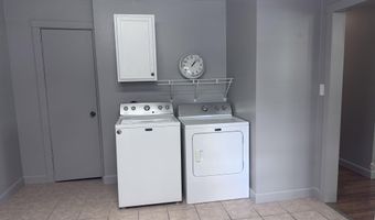 715 N Johnson St, Ada, OH 45810